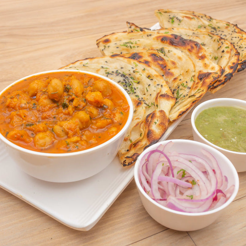 Chole with Kulcha (2 pcs) 🟢
