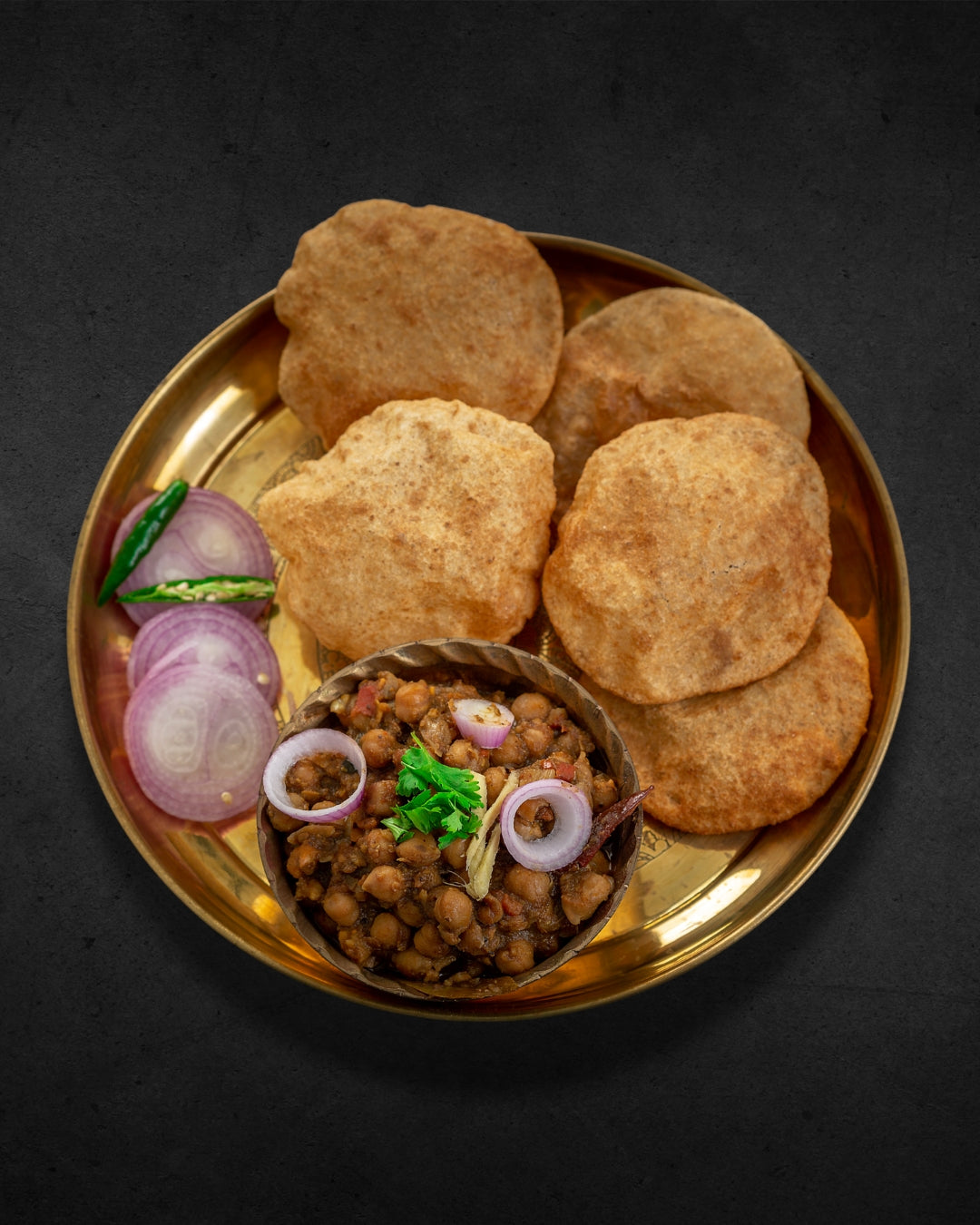 Chole with Puri (4 pcs) 🟢