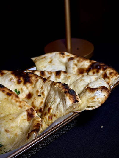 Cheese & Garlic Naan