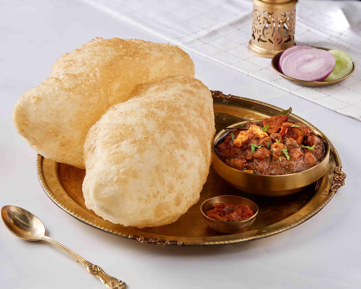 Chole Bhature 🟢